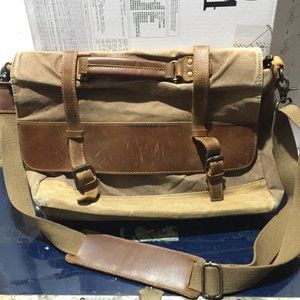 NEWHEY MEDIUM MESSENGER BAG